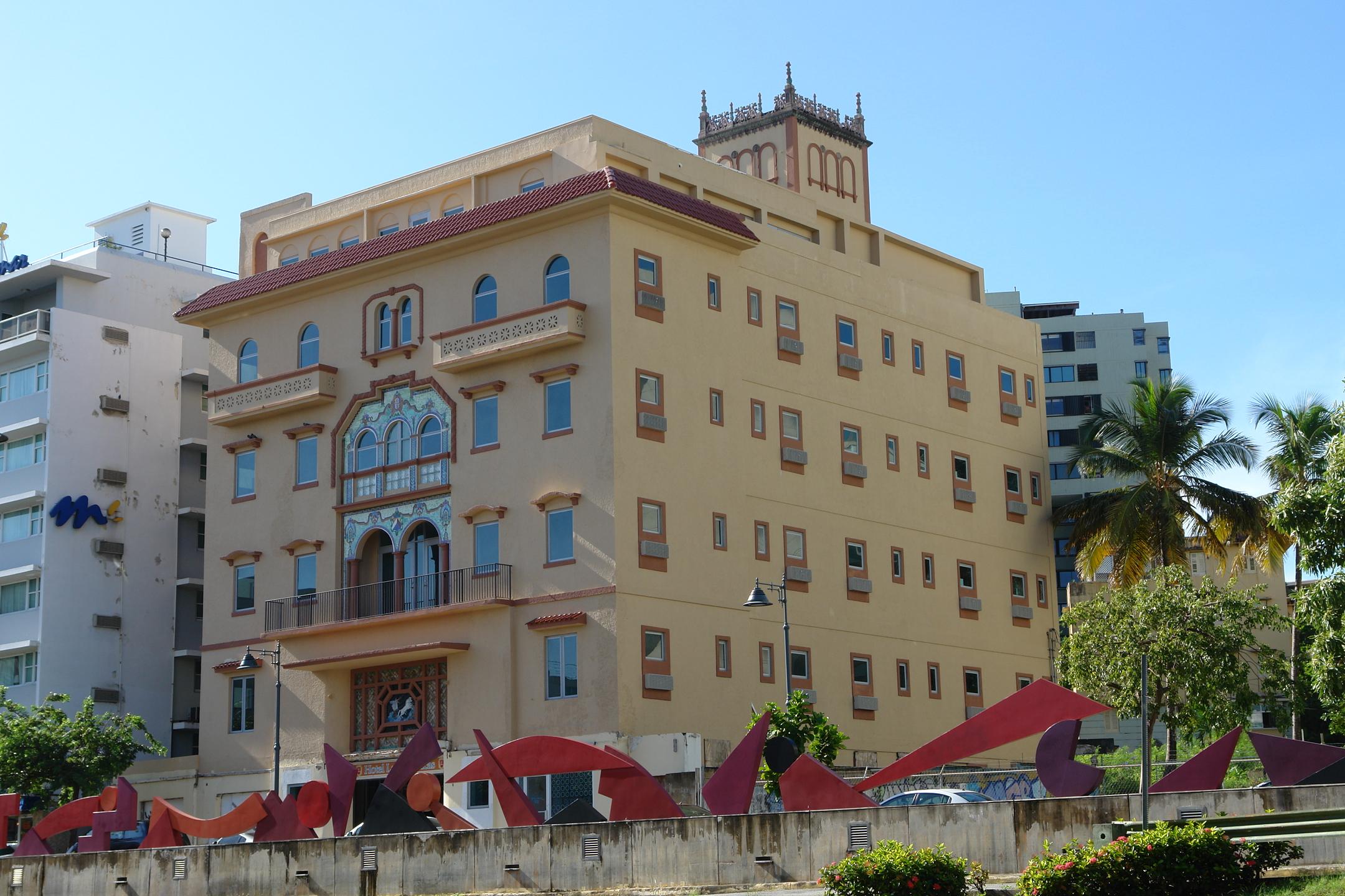 Antiguo Hotel Las Américas - San Juan (Miramar) - 2011